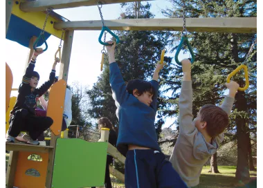 Parc en bois Comillas avec glissière