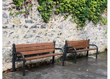 Banc en bois tropical piètement acier