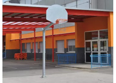 Panier de basket antivandalique galvanisé